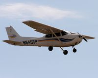 N645SP @ KAPA - Cessna C172 Skyhawk on final for 35L at KAPA. - by CorbieMessenger