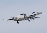 N9152E @ KAPA - Approach to 17L.