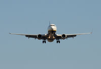 EI-DHR @ EGGW - Boeing 737-8AS