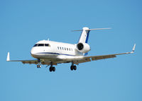 N777DB @ KAPA - On approach to 17L.