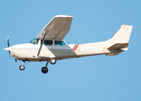 N737KH @ KAPA - On final for 17L. - by Bluedharma