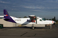 N785FE @ KPAE - /