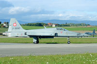 J-3097 @ LSMP - returning from a training flight. - by Joop de Groot