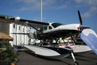 C-FFCL @ KORL - Cessna 208 on floats at NBAA
