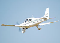 N8152Q @ KAPA - On Final Approach to 17L. - by Bluedharma