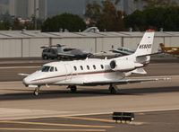 N592QS @ SMO - N592QS departing from RWY 21 - by Torsten Hoff