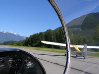 C-GGQJ - Getting ready to pull up C-FIRC - by Greg Jensen