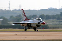 87-0319 @ AFW - Thunderbird 1 at the 2008 Alliance Airshow