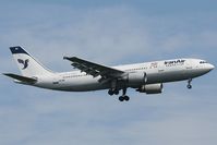 EP-IBC @ VIE - Iran Air