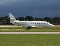 N282CM @ ORL - Gulfstream 200