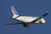 F-GRXM @ VIE - Airbus A319-111 - by Juergen Postl