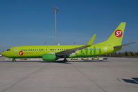 VP-BQF @ VIE - S7 Boeing 737-800 - by Yakfreak - VAP