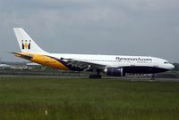 G-OJMR @ LTN - /