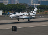 N47HF @ SMO - N47HF arriving on RWY 21 - by Torsten Hoff