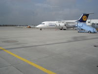 D-AVRD @ MUC - Just driving by on the way to a remote stand - by Steve Finn
