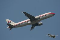 B-2338 @ VHHH - China Eastern Airlines - by Michel Teiten ( www.mablehome.com )