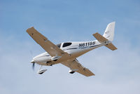 N611SB @ KAPA - Touch and Go for 17L. - by Bluedharma