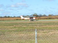 N66977 @ I95 - Landing RWY 22 at Kenton, Ohio - by Bob Simmermon