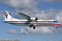 N410AT @ TNCM - /