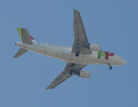 CS-TTJ @ LPPT - LANDING IN LISBON