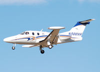 N500VH @ KAPA - On final approach to 17L.