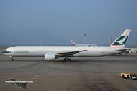 B-HNQ @ VHHH - Cathay Pacific - by Michel Teiten ( www.mablehome.com )
