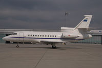 MM62210 @ VIE - Italian Air Force Falcon 900 - by Yakfreak - VAP
