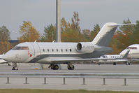 G-OCSD @ VIE - Ocean Sky Canadair CL600 Challenger - by Thomas Ramgraber-VAP