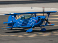 N540BE @ SMO - N540BE exiting RWY 21 - by Torsten Hoff