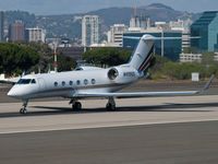N499QS @ SMO - N499QS departing from RWY 21 - by Torsten Hoff