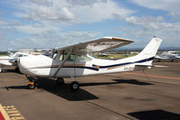 VH-DVM @ YBAF - .