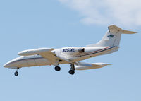 N251AL @ KAPA - AirLife Denver on final approach to 17L. - by Bluedharma