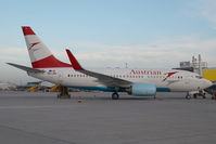OE-LNN @ VIE - Austrian Airlines Boeing 737-700 - by Yakfreak - VAP