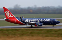 OM-NGG @ VIE - SkyEurope Airlines Boeing 737-76N(WL) - by Joker767