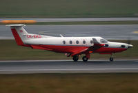 OE-EKD @ VIE - Durst Aircraft Pilatus PC-12