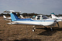 VH-JQI @ YTEM - YTEM - by Nick Dean