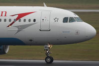 OE-LBQ @ VIE - Airbus A320-214 - by Juergen Postl