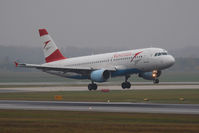 OE-LBS @ VIE - Airbus A320-214 - by Juergen Postl
