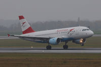 OE-LDC @ VIE - Airbus A319-112 - by Juergen Postl