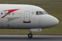 OE-LFK @ VIE - Fokker70 - by Juergen Postl