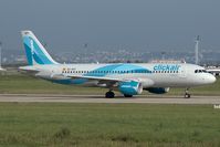 EC-KFI @ LFPO - Clickair A320 - by Andy Graf-VAP
