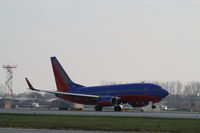 N901WN @ KCMH - Boeing 737-700 - by Mark Pasqualino