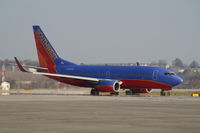 N703SW @ KCMH - Boeing 737-700 - by Mark Pasqualino