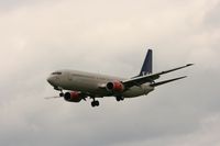 LN-RCY @ EGLL - Taken at London Heathrow 11th June 2008 - by Steve Staunton
