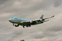 HL7404 @ EGLL - Taken at London Heathrow 11th June 2008 - by Steve Staunton