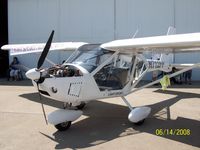 N712FP @ KFCH - sittin at Chandler - by Jacob Roy