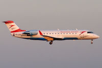OE-LCO @ VIE - Austrian arrows Canadair Regional Jet CRJ200LR