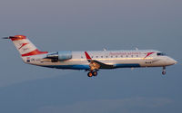 OE-LCI @ VIE - Austrian arrows Canadair Regional Jet CRJ200LR