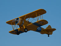 N992WB @ KSMO - N992WB over Santa Monica Municipal Airport - by Torsten Hoff