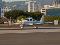 N604HB @ KSMO - N604HB departing from RWY 21 - by Torsten Hoff